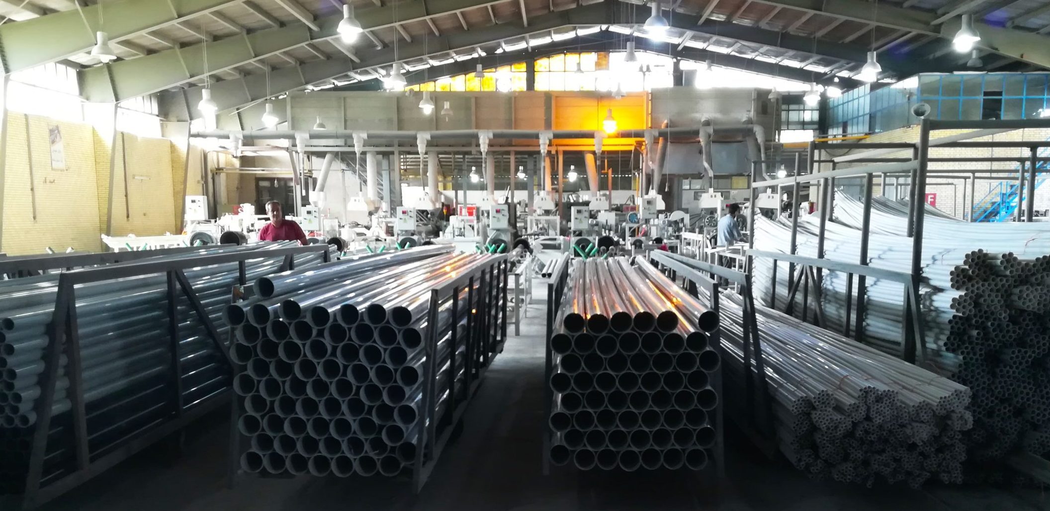 تولید لوله و اتصالات PVC تولید لوله و اتصالات PVC